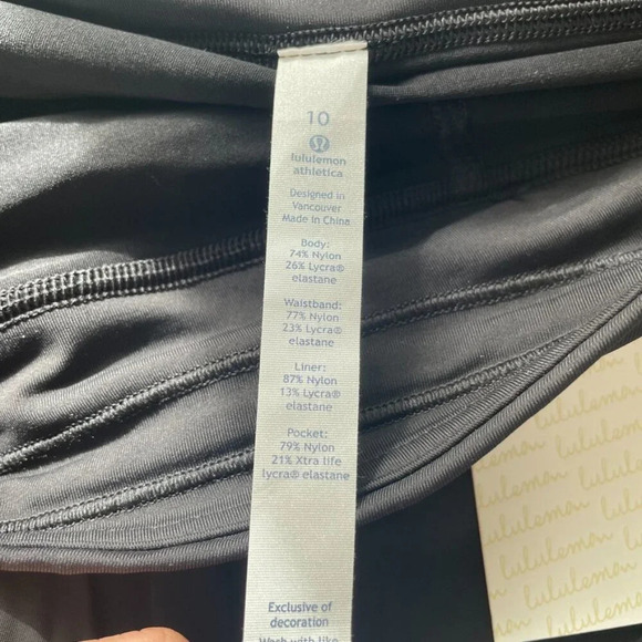 Lululemon Quick Pace Skirt 13" NWT Black Size 10 - Picture 10 of 10